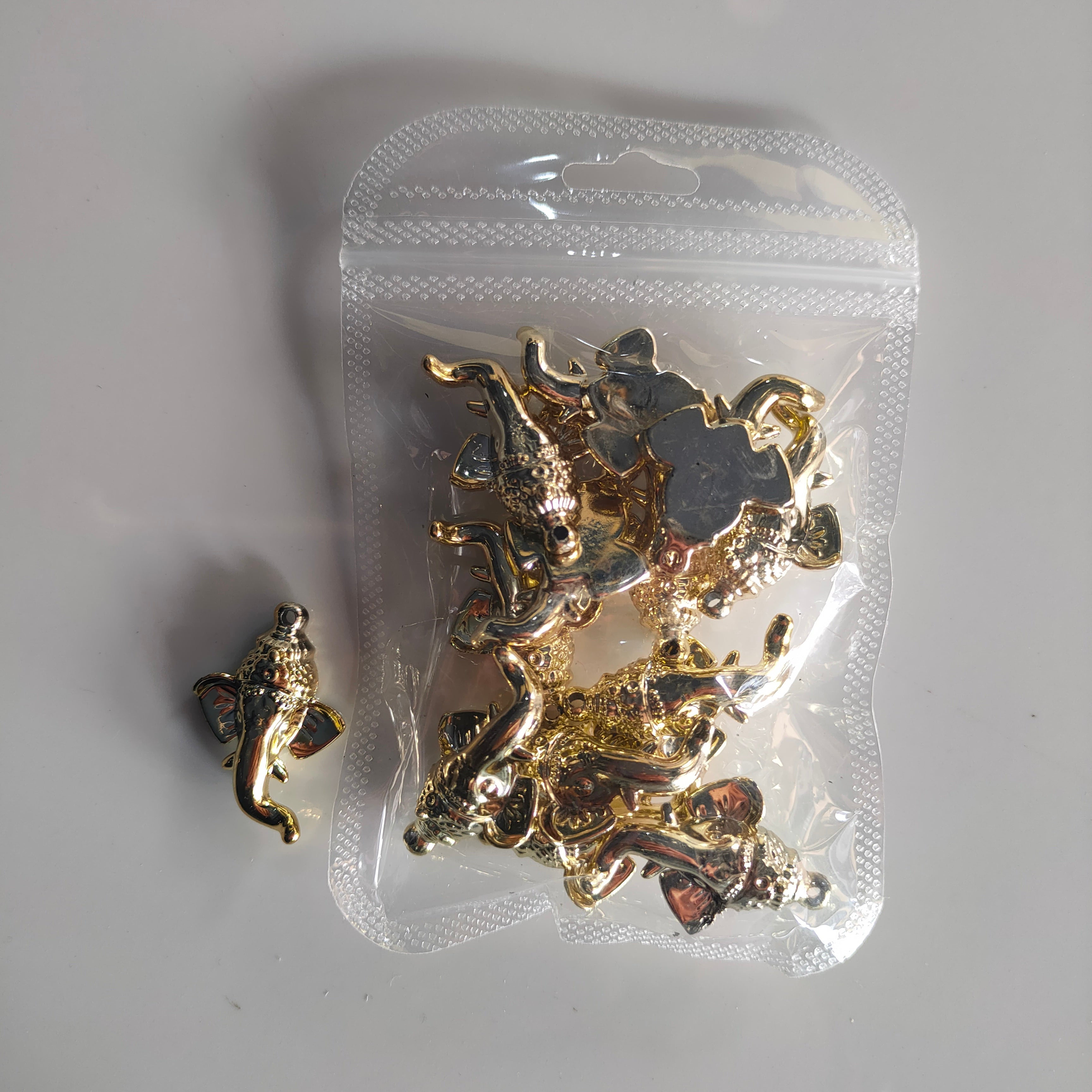 Ganesha Gold Small (Packet)